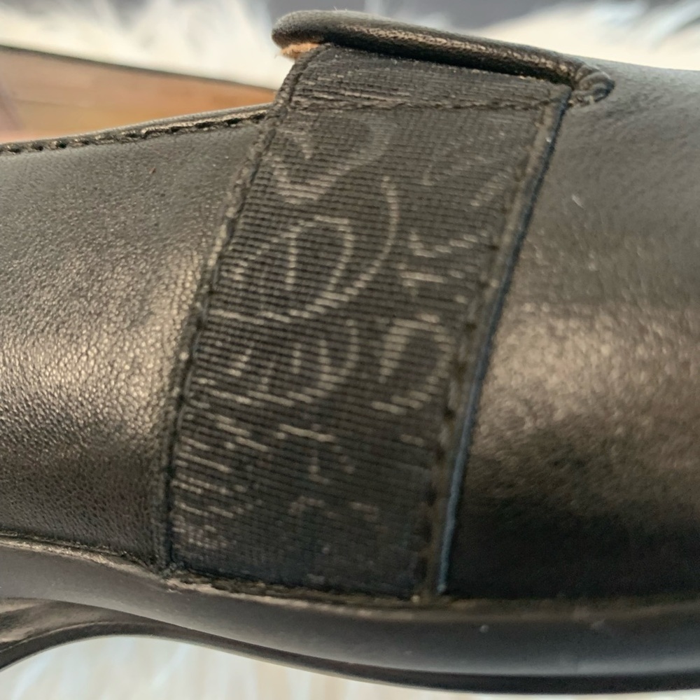 Dansko Women's Black Leather Shoes - Picture 5 of 9